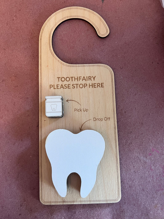 Tooth Fairy Door Hanger – Wooden Pick-Up & Drop-Off Station